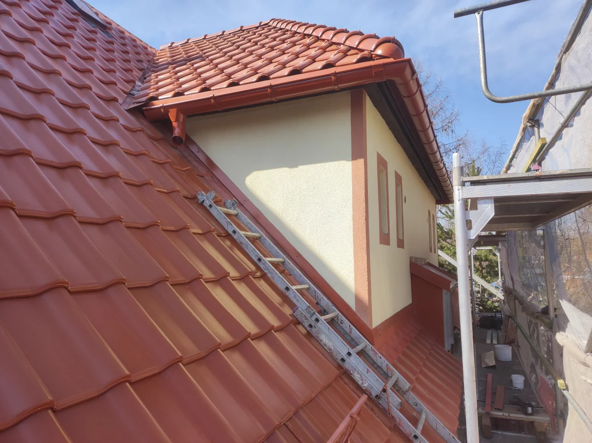 Remont dachu - Sportowa 7 w Mieroszowie