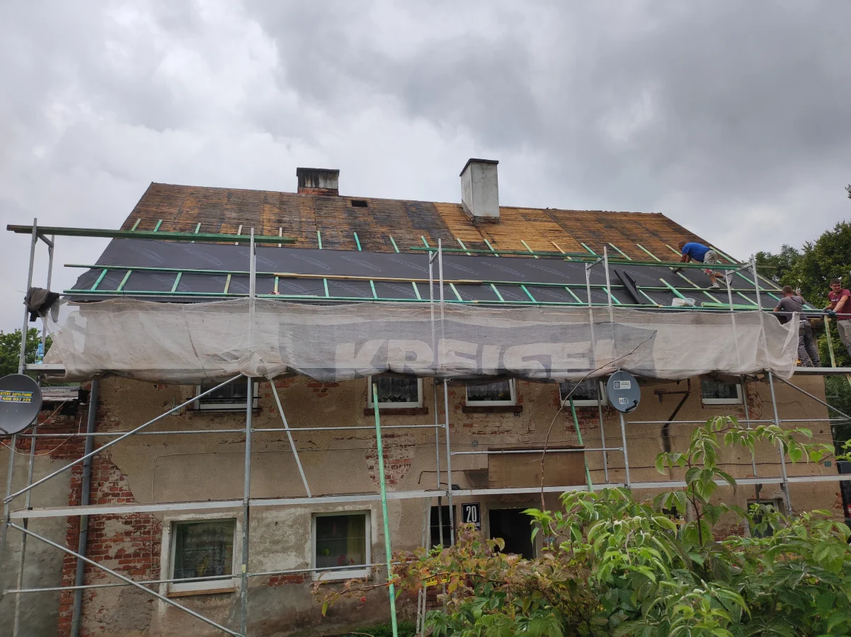 Remont dachu - Unisław Śl. 20